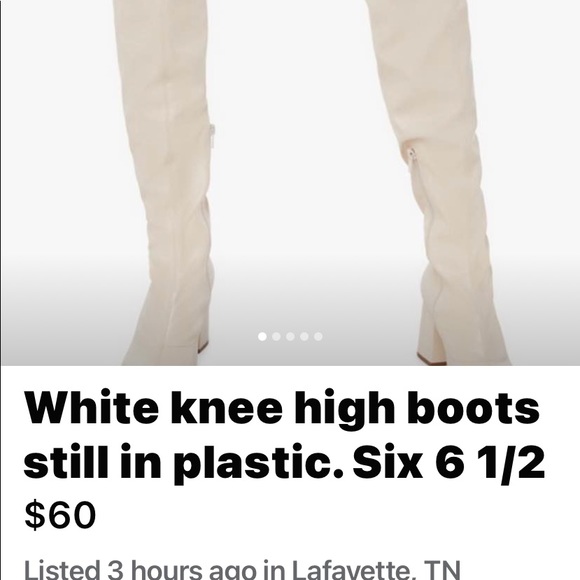 Really gorgeous white boots never worn. Great deal. Awesome boots. - Picture 1 of 1